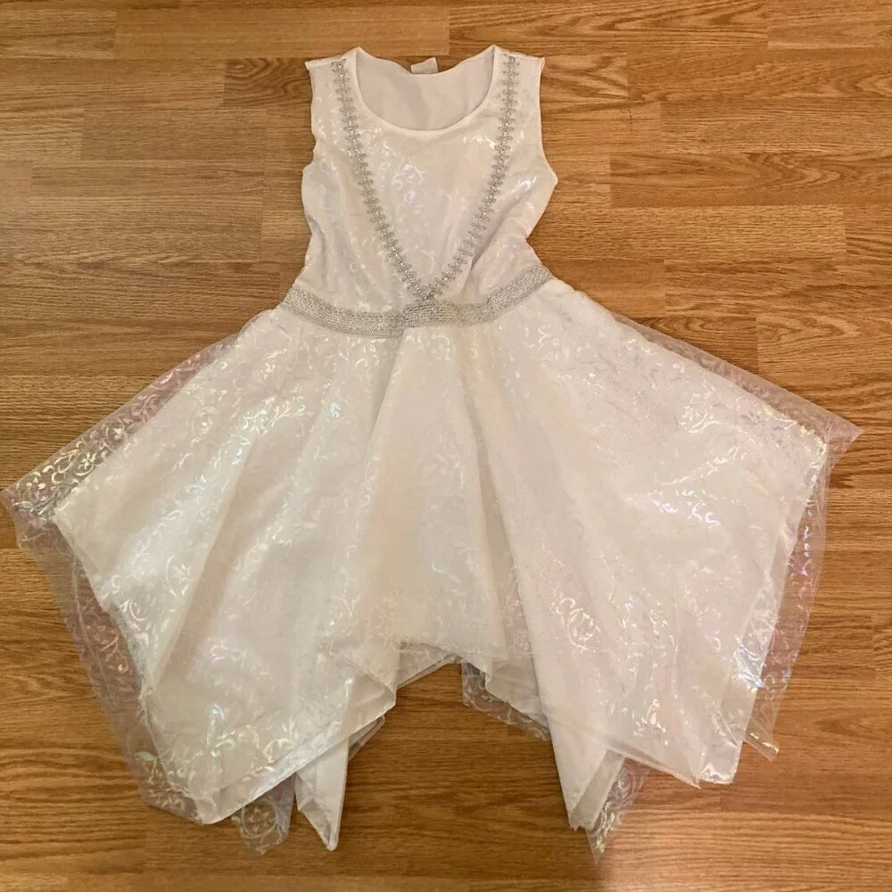 Angel Halloween Costume - Size Medium (7/8YO)